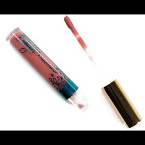 💄 4 for $20 bundle off COLOURPOP x Becky G